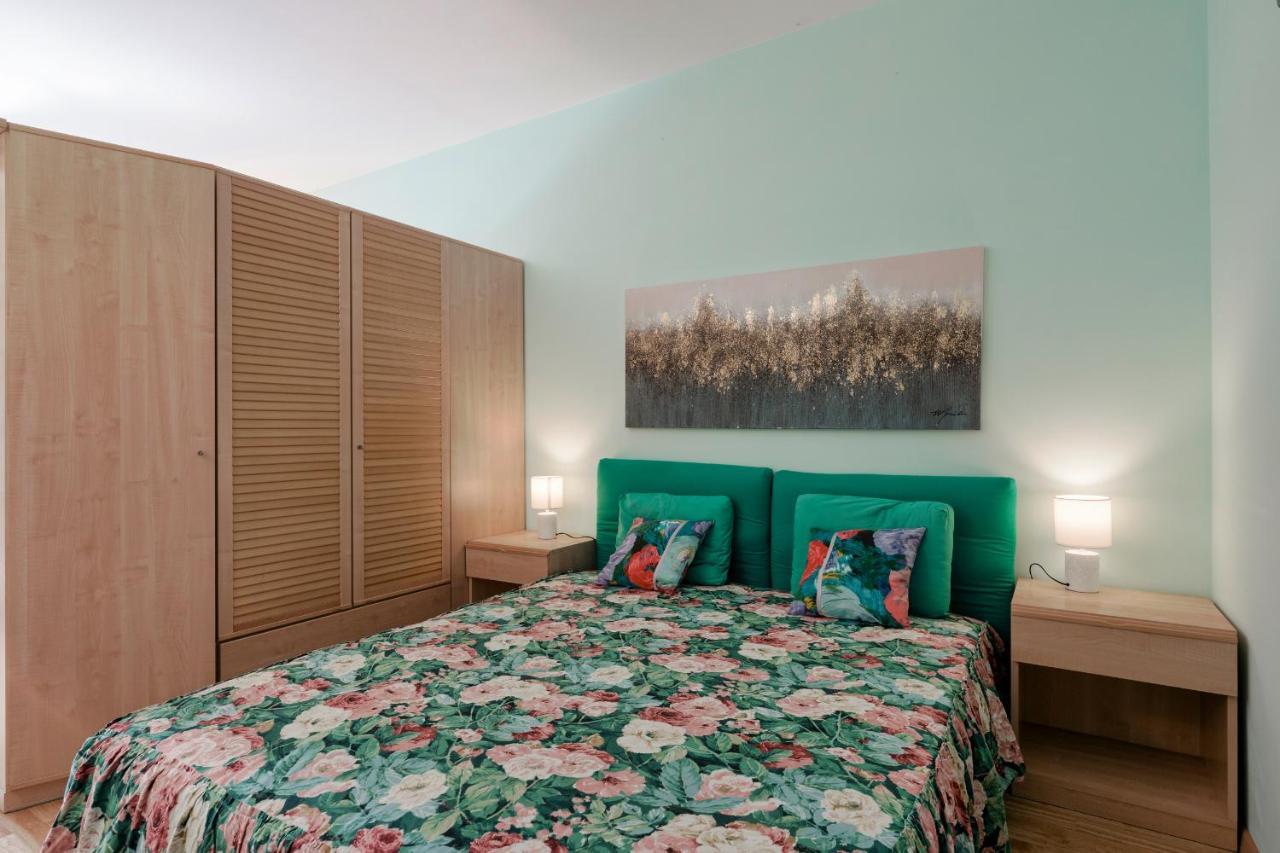 Azzurra Suite - Monolocale Con Piscina E Wifi Sirmione Exterior photo