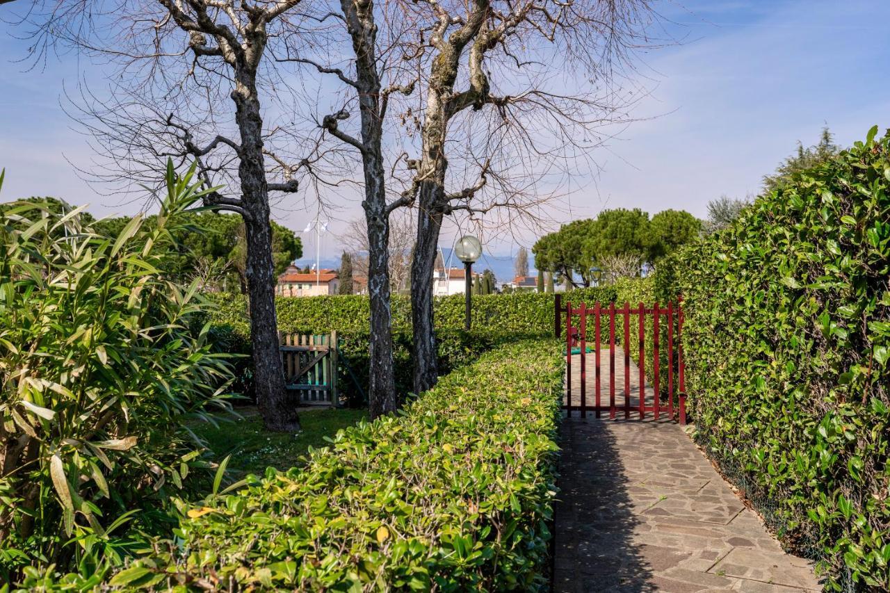 Azzurra Suite - Monolocale Con Piscina E Wifi Sirmione Exterior photo